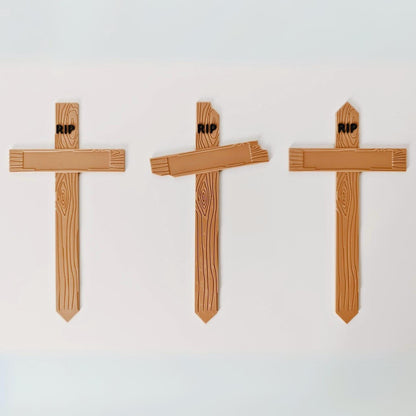 RIP Plant Markers, Set of 3 Graveyard Style Labels, Funny Halloween Garden Decor, Dead Plant Signs