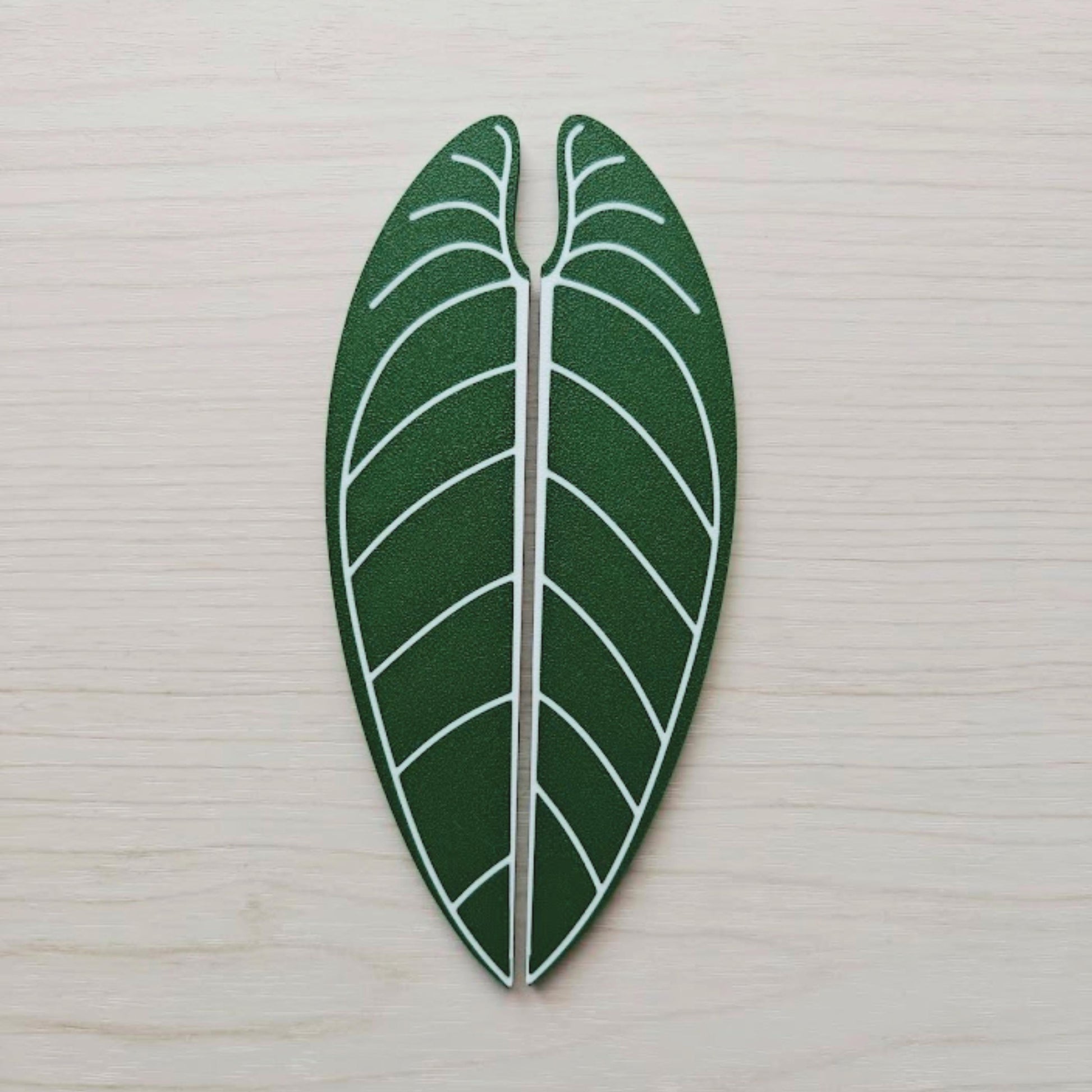 Slip-On Waro Leaf Handles for IKEA MILSBO & RUDSTA Cabinet, No Tools Needed, 3D Printed Anthurium  Warocqueanum Plant Decor
