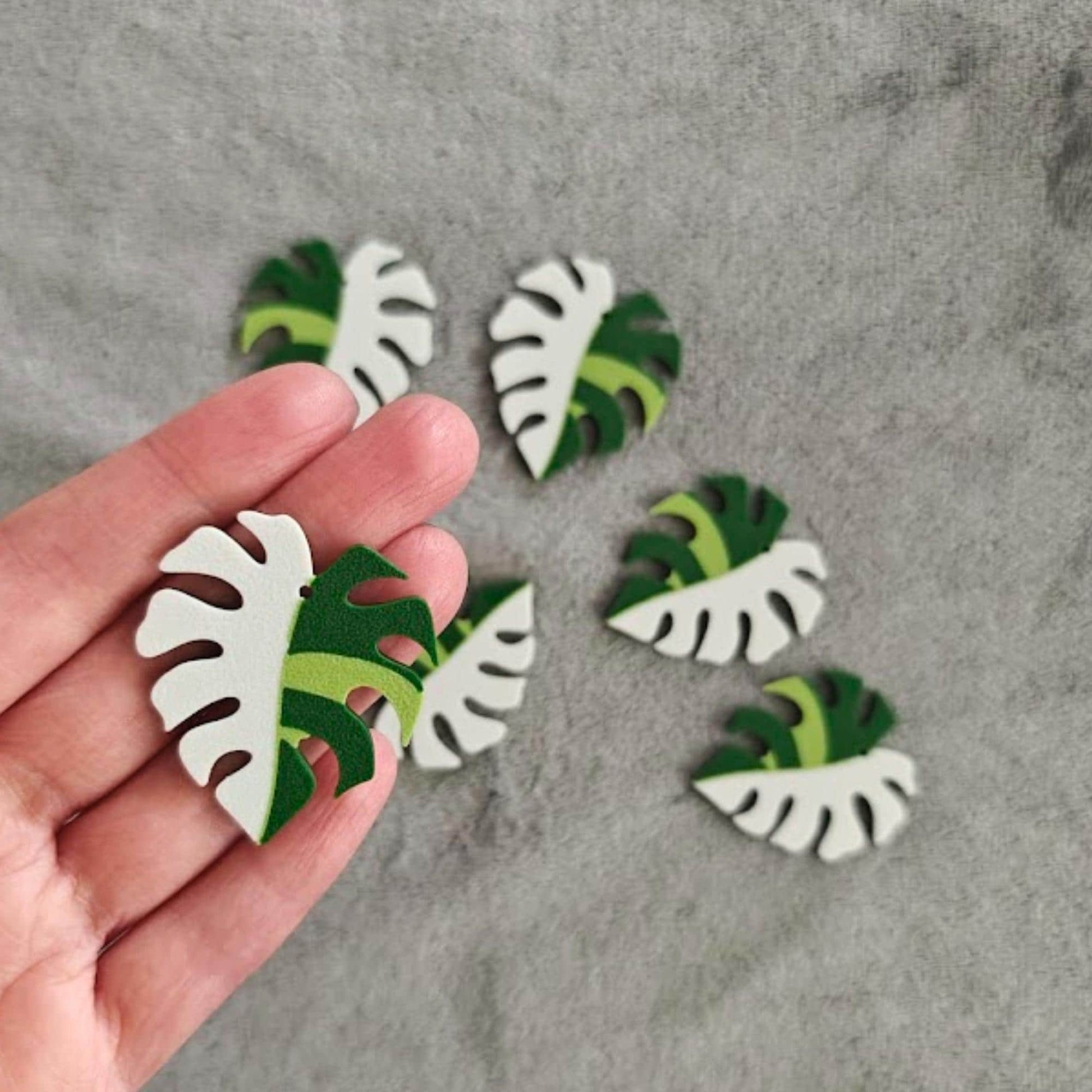Bulk Monstera Charms, Leaf Pendants for Earrings, DIY Crafts, Floral Jewelry, Scrapbooks, Cards, Zipper Pulls, Gifts, 3d printed
