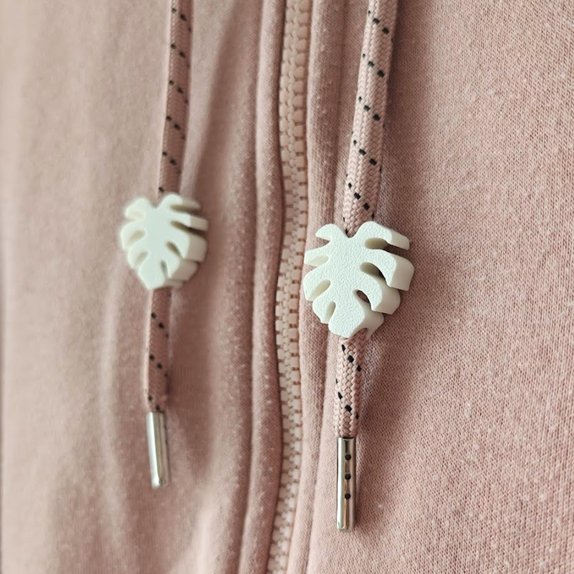 Monstera Drawstring Charms, Leaf Hoodie & Sweatpants Accessories, 3D Printed Clothing Add-Ons