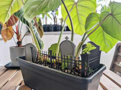 Planter Graveyard and Fence, Haunted Cemetery Scene for your Pot, Gravestones in Planters, 3D Printed