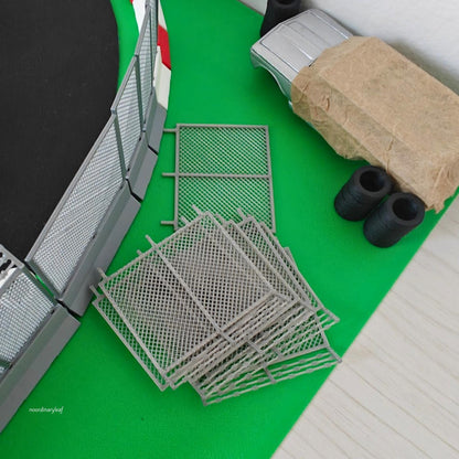 Miniature Jersey Barriers & Mesh Fencing in 1:64 Scale, Diorama Race Track Accessories, Model Scenes, Crafts, Hobby Projects, 3D print