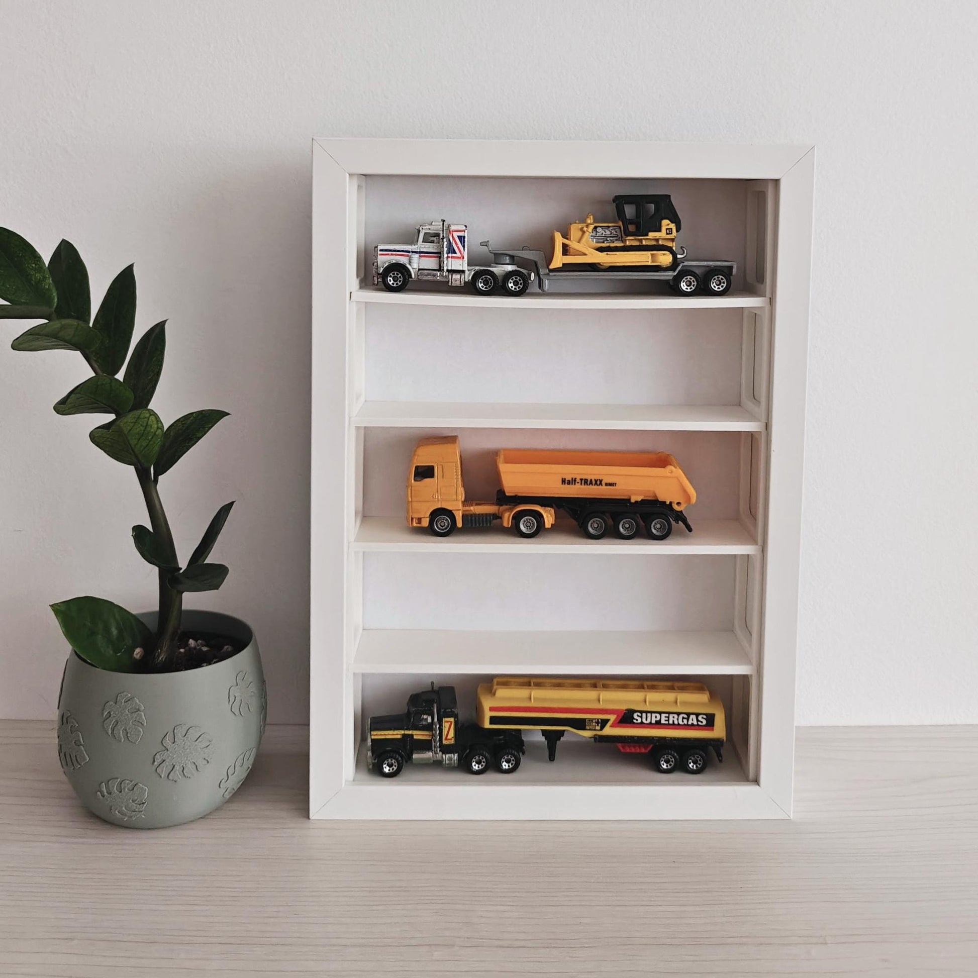 Grid Inserts for IKEA Sannahed Frame 21x30cm, 1:64 Miniature Display Organizer for Hot Wheels, 3D printed Inlay