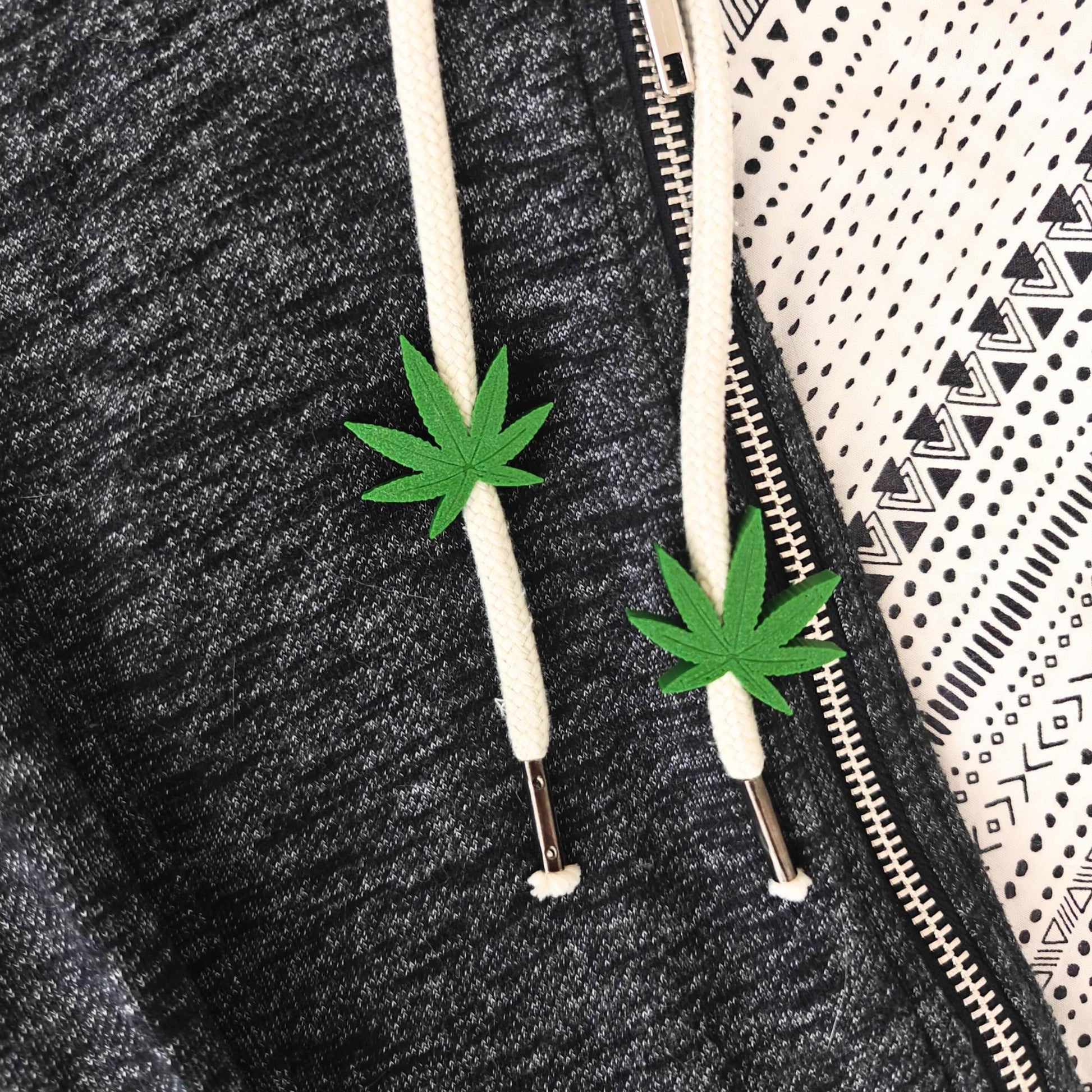 Weed Drawstring Charms, Cannabis Leaf Hoodie & Sweatpants Accessories, 3D Printed Clothing Add-Ons