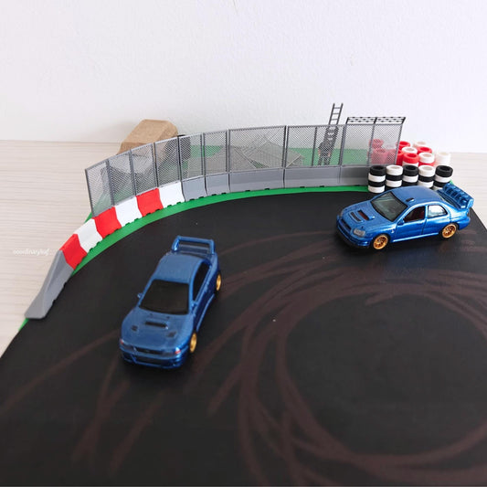 Miniature Jersey Barriers & Mesh Fencing in 1:64 Scale, Diorama Race Track Accessories, Model Scenes, Crafts, Hobby Projects, 3D print