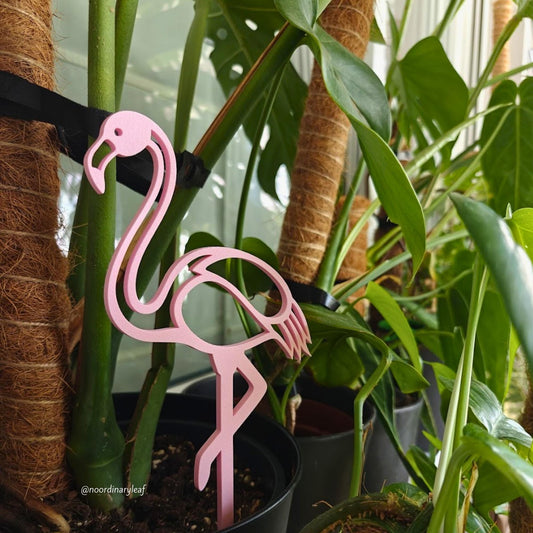 Flamingo Plant Stake, Pink Garden Decoration, Plant Support Trellis for Indoor Climbing Plants, 3d Printed Plant Grid