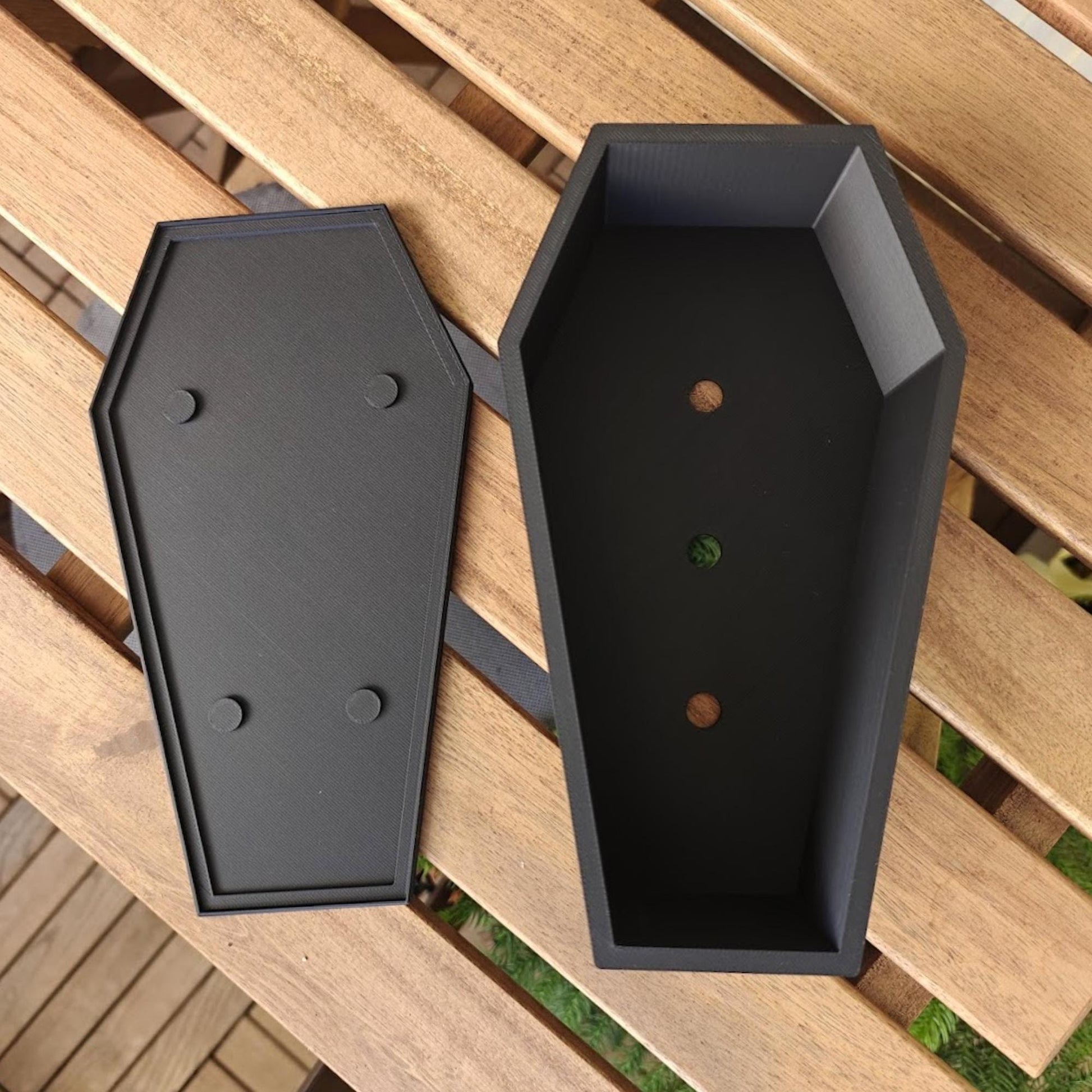 Coffin Planter with Drainage & Tray, Gothic Plant Pot, Home Decor, 3D Printed Planters, Halloween Decor