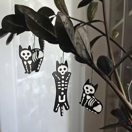 Skeleton Cat Ornaments Set of 3, Halloween Hanging Decor, Creepy Cute Halloween Cats, 3d printed Hanging Decorations