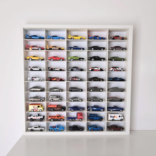 Sannahed frame with 50 Hot Wheels cars displayed in grid insert