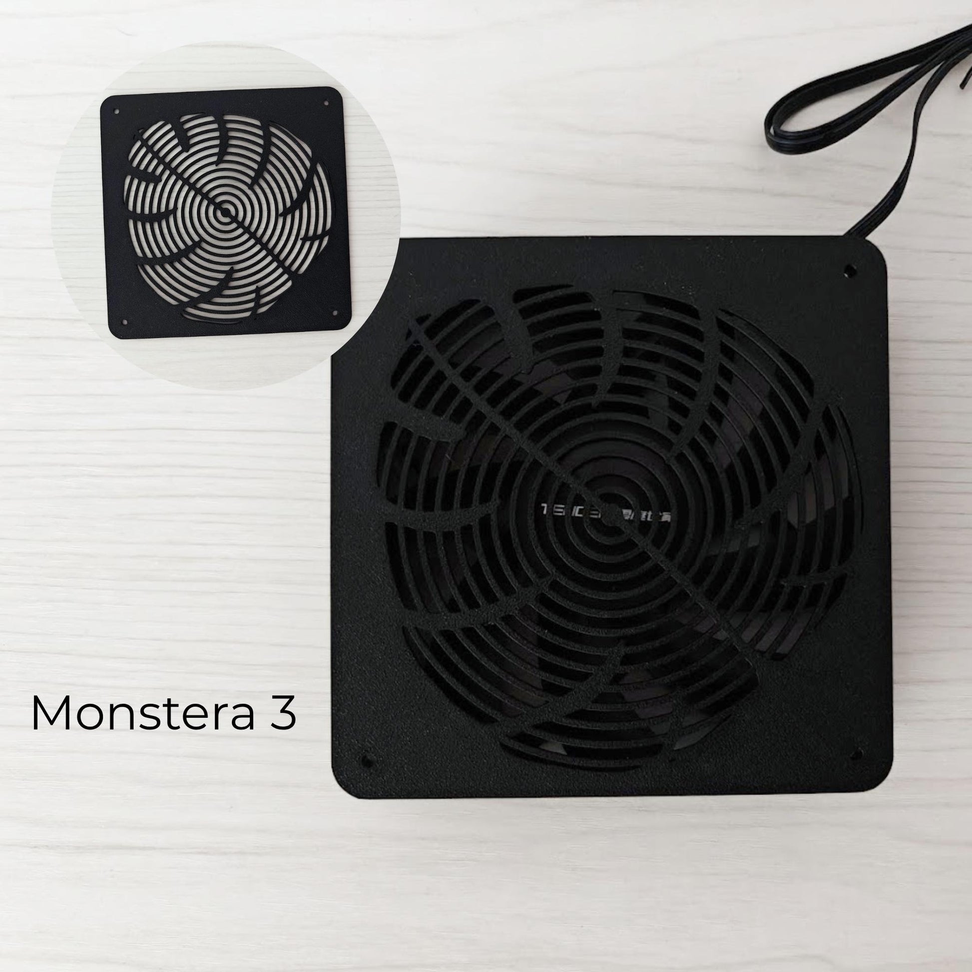 Monstera 3 circles fan cover design