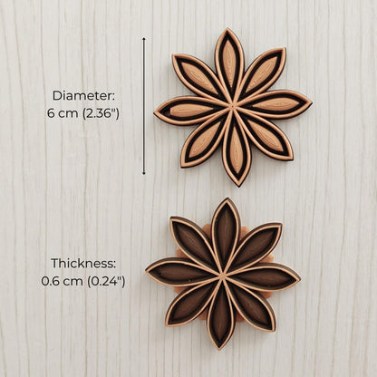 Star anise ornament shown from front and back with diameter 6 cm and thickness 0.6 cm.