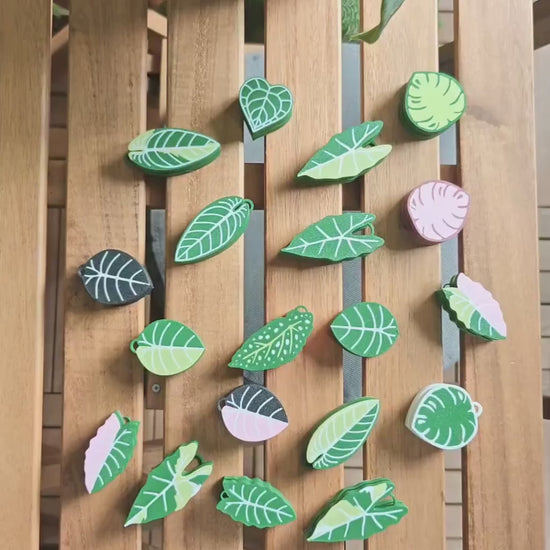 Leaf Clicker Fidget Keychain, Plant Lover Gift, Sensory Stress Relief Toy, Double-sided Clicky Gadget, 3D Printed