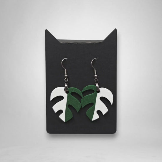 Leaf Earrings Monstera Var Minima, Monstera Earrings, Leaf Earrings, Plant Jewelry Gift for Plant Lovers, 3d printed Earrings, Raphidaphora
