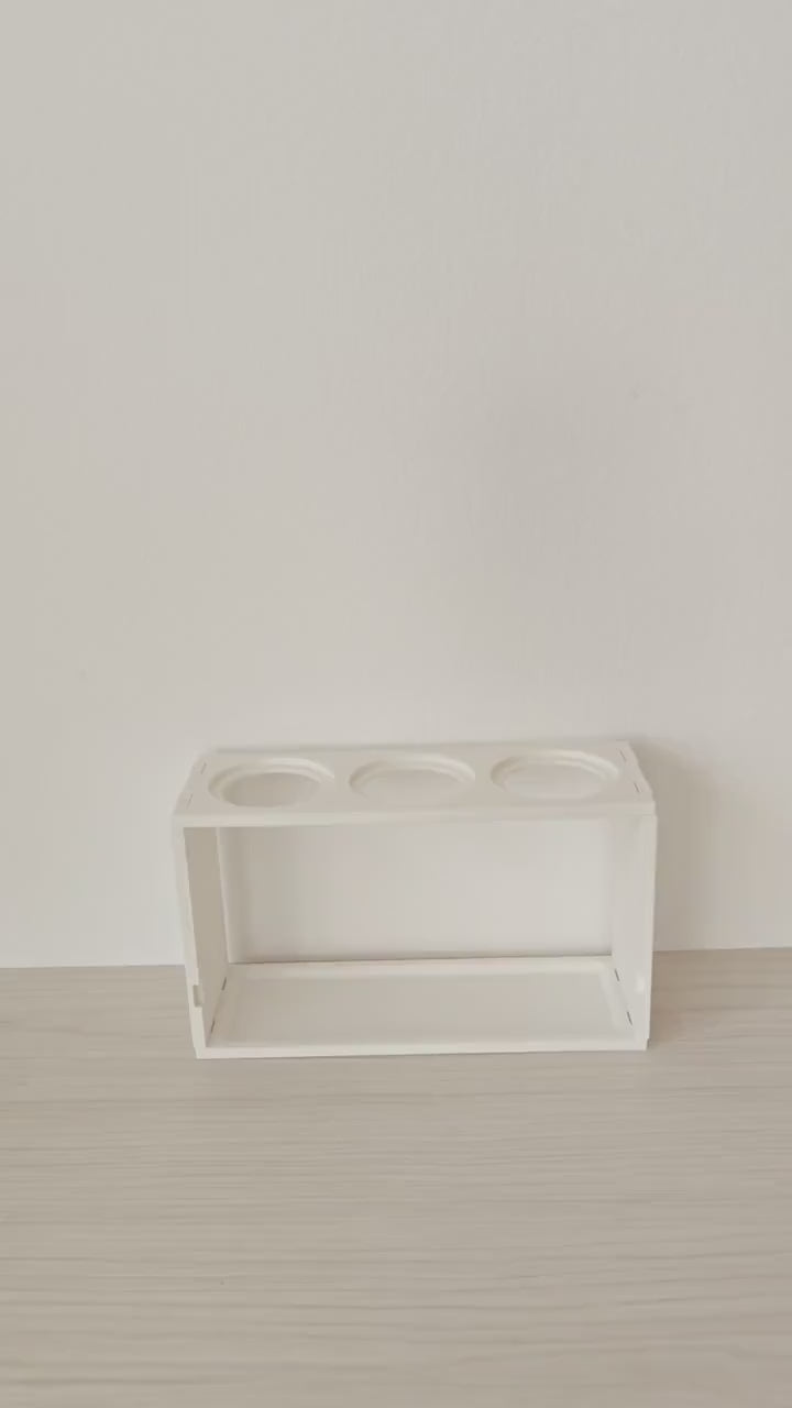 Corm Propagation Station – Holds Up to 48 Bulbs, 3 Removable Trays and Risers, Adjustable Ventilation, 3D printed